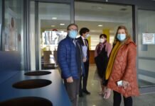 Ya en los quirófanos del Hospital San Juan de Dios de León el robot Da Vinci X Ya en los quirófanos del Hospital San Juan de Dios de León el robot Da Vinci X
