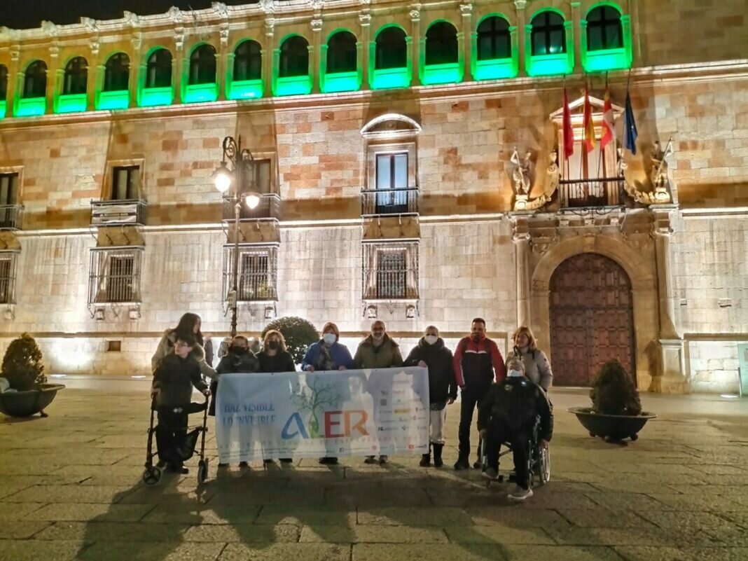Ya en los quirófanos del Hospital San Juan de Dios de León el robot Da Vinci X