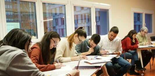 La Diputación invierte más de 33.000 euros en un nuevo esparcidor...