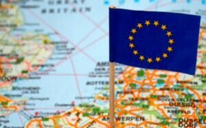 La Diputación invierte más de 33.000 euros en un nuevo esparcidor... La Diputación invierte más de 33.000 euros en un nuevo esparcidor...