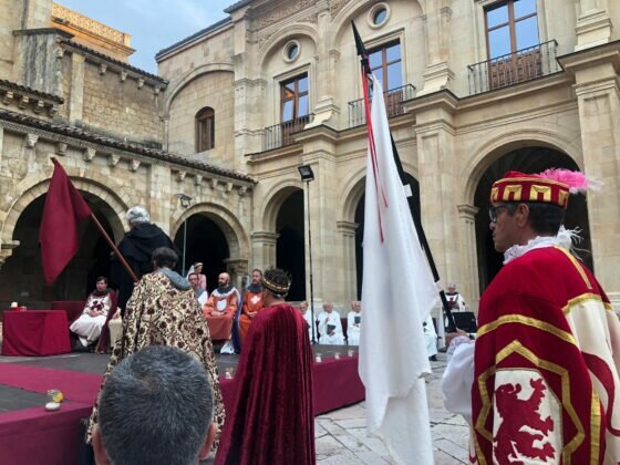 Ya en los quirófanos del Hospital San Juan de Dios de León el robot Da Vinci X Ya en los quirófanos del Hospital San Juan de Dios de León el robot Da Vinci X