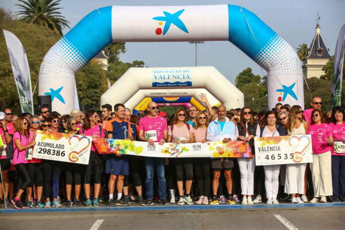Línea de salida de la carrera 'València contra el càncer'