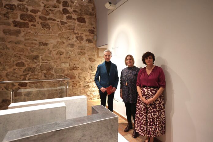 El Consorci de Museus muestra la relación entre la escultura y la instalación artística en una nueva exposición en el Museo del Mar de Santa Pola