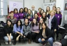 Imagen de la clausura del curso de Promotoras Comunitarias de la Asociación Por Ti Mujer