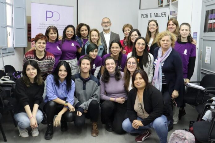 Imagen de la clausura del curso de Promotoras Comunitarias de la Asociación Por Ti Mujer