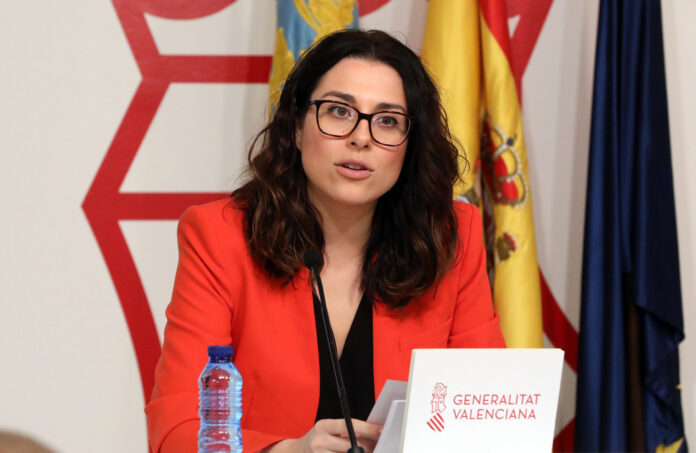 Aitana Mas habla de las ayudas de las familias valencianas