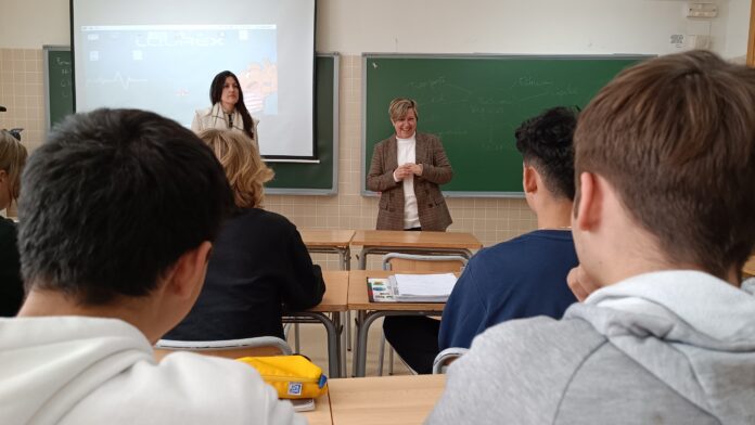 Con los talleres impartidos por psicólogos gratis la Generalitat acompaña al alumnado para mejorar su bienestar emocional
